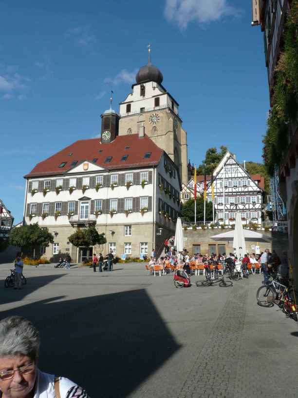 Marktplatz mit Rathaus